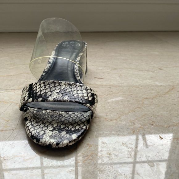 Vince Camuto Python Sandals with Clear strap - Picture 3 of 6
